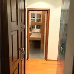 Accogliente Stanza Privata Con Bagno In Zona Duomo, Milão