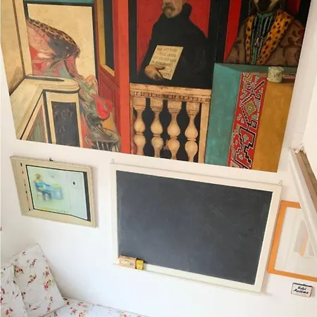 홈스테이 Accogliente Stanza Privata Con Bagno In Zona Duomo, *