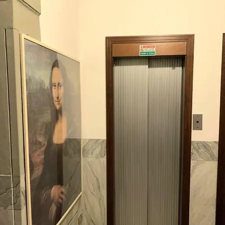 Accogliente Stanza Privata Con Bagno In Zona Duomo, Rum i privatbostad