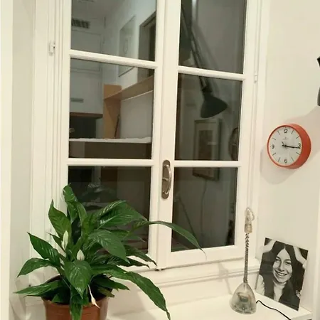 Accogliente Stanza Privata Con Bagno In Zona Duomo, 홈스테이 *